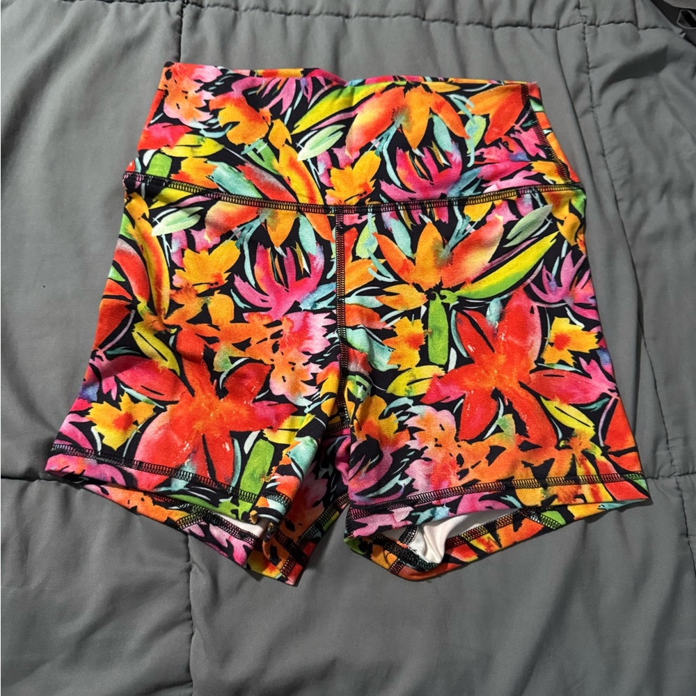 Fleo true high rise shorts